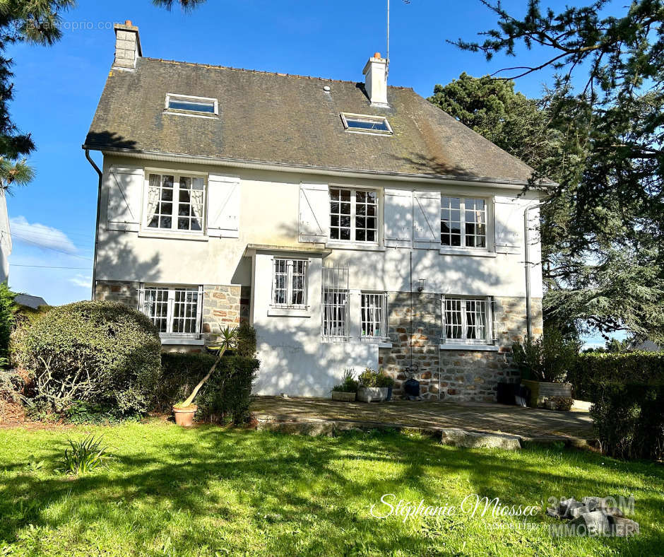 Maison à ETABLES-SUR-MER