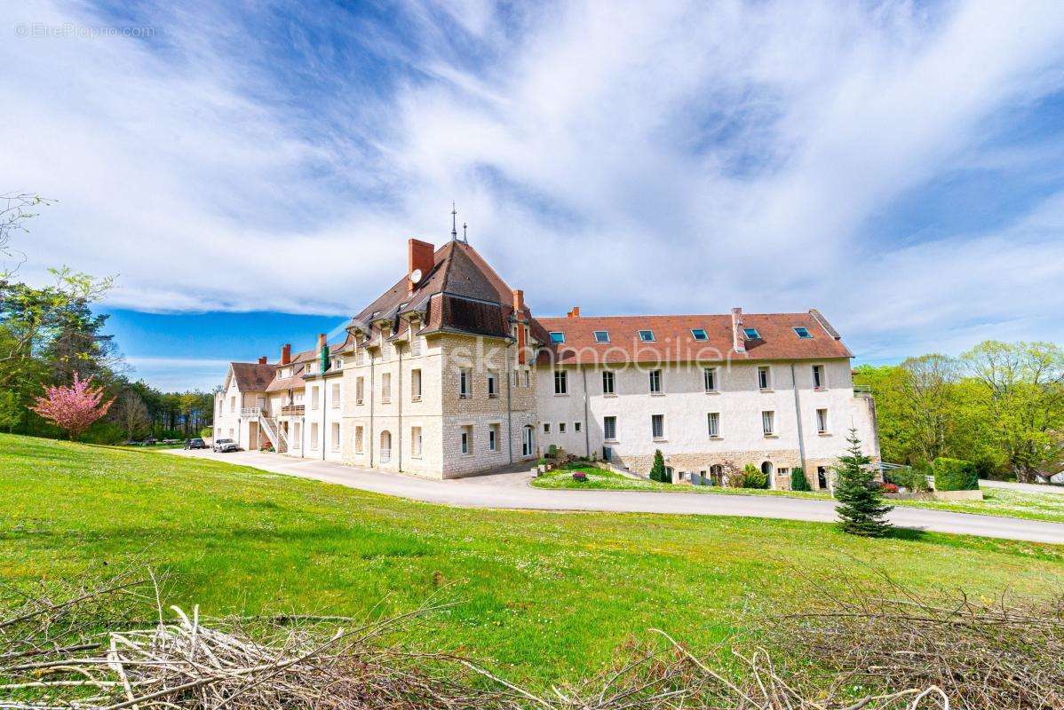 Appartement à VELARS-SUR-OUCHE