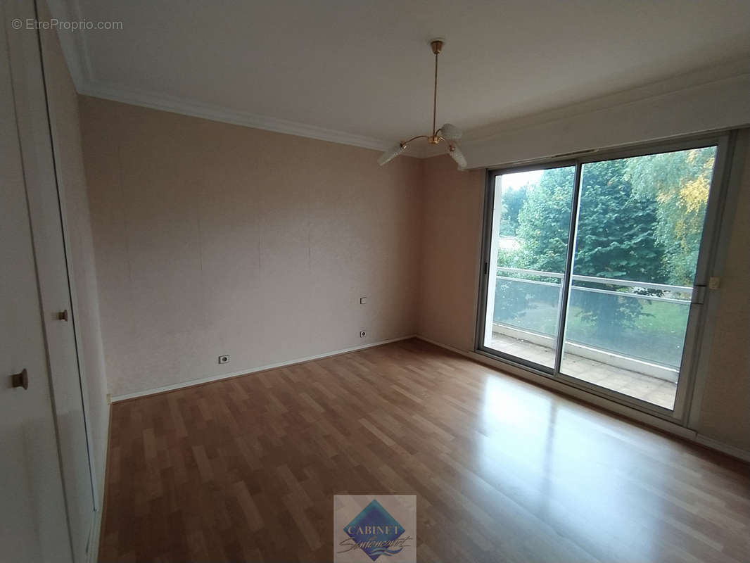 Appartement à EU