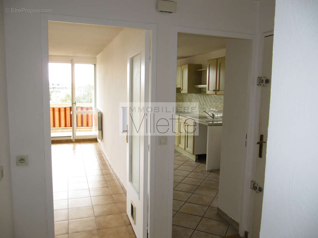 Appartement à VILLENEUVE-LOUBET