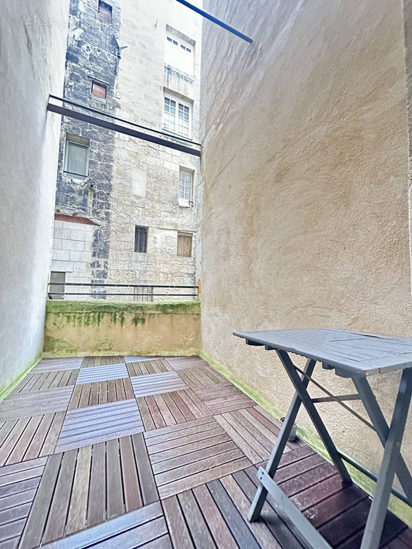 Appartement à BORDEAUX