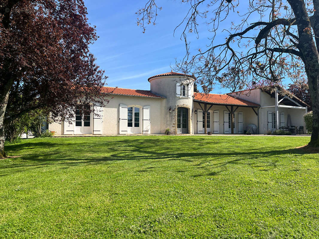 Maison à NIORT