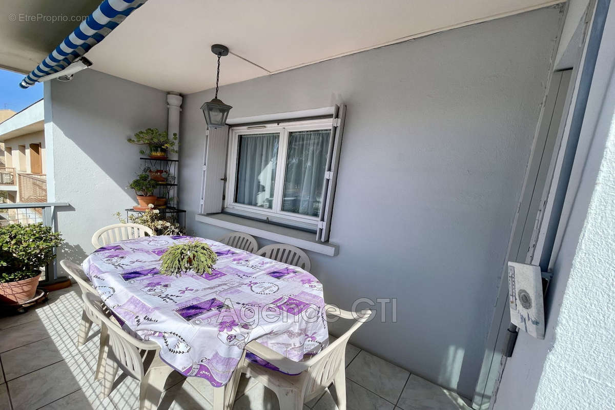 Appartement à HYERES