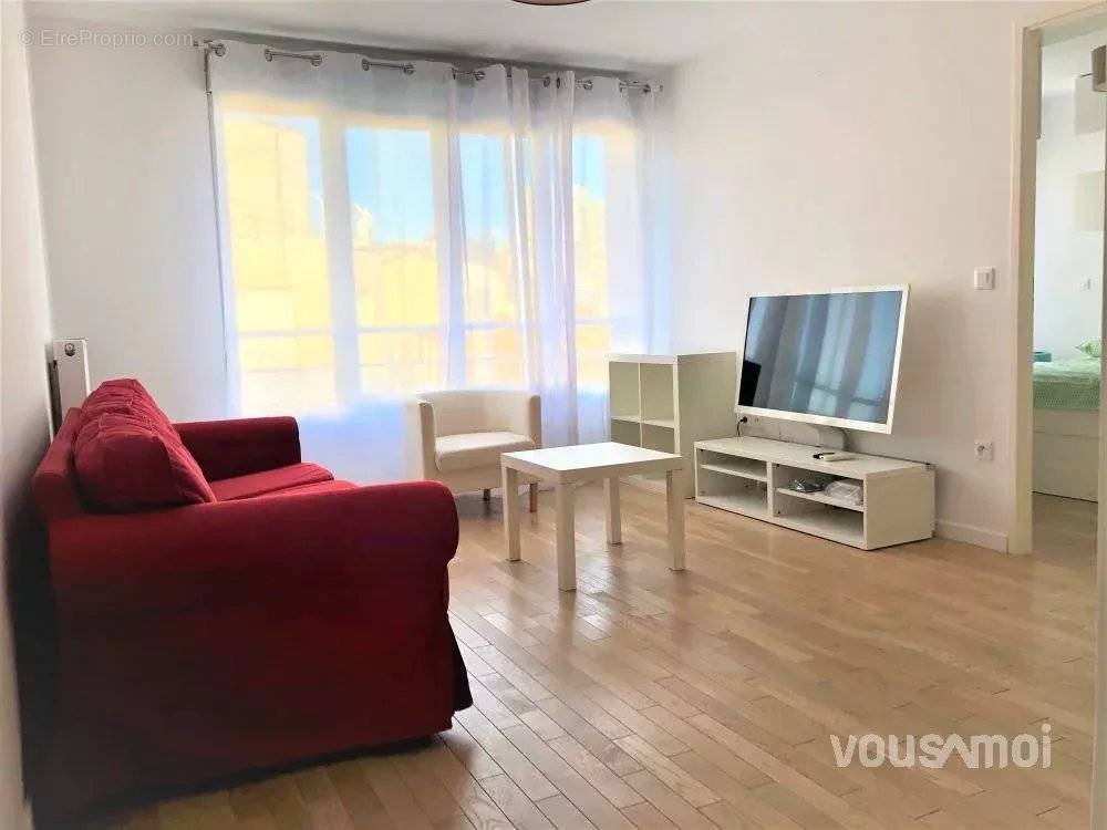 Appartement à SURESNES