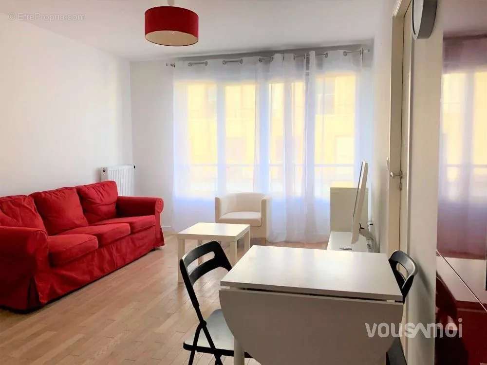 Appartement à SURESNES