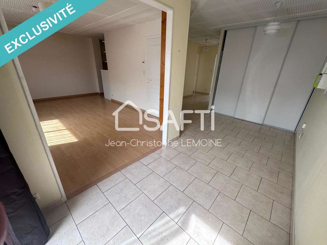 Photo 2 - Appartement à CHATEAU-GONTIER