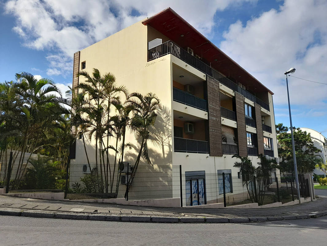 Appartement à SAINT-DENIS