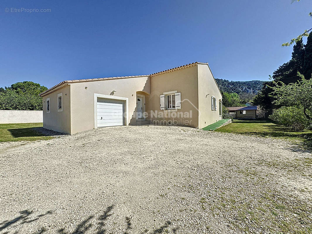 Maison à CHEVAL-BLANC