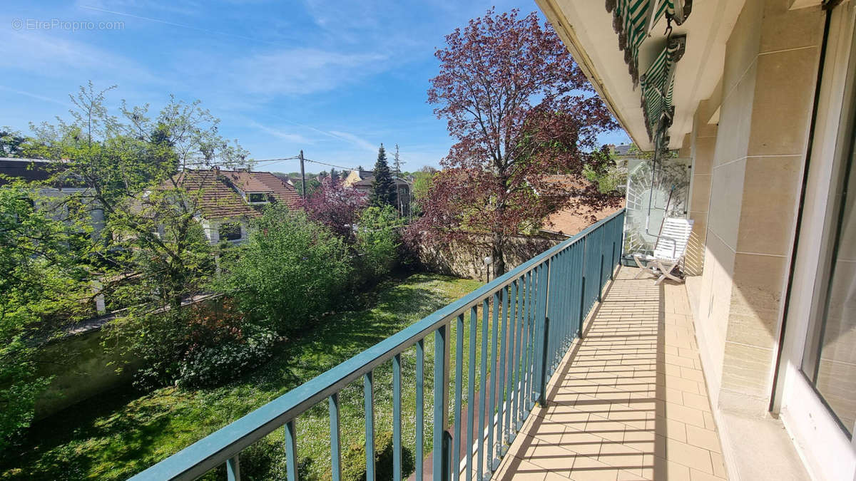 Appartement à MAISONS-LAFFITTE