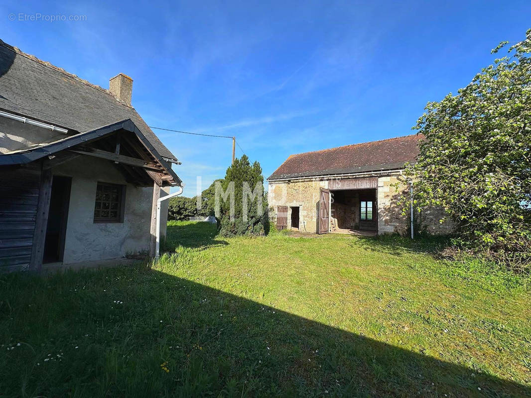 Maison à VOUVRAY-SUR-LOIR