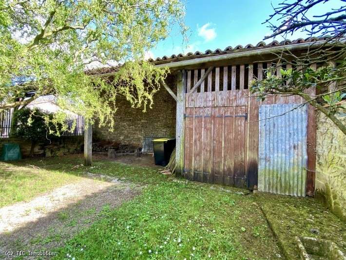 Maison à VERTEUIL-SUR-CHARENTE