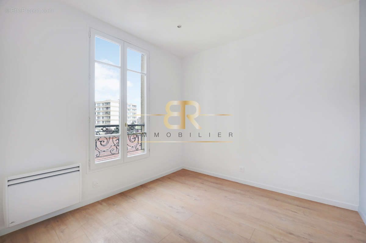 Appartement à AUBERVILLIERS