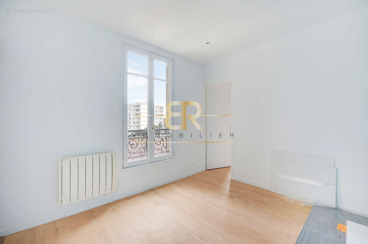 Appartement à AUBERVILLIERS