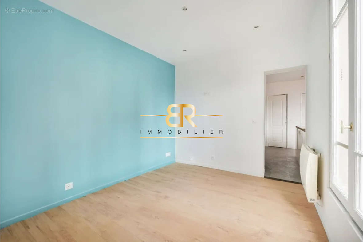 Appartement à AUBERVILLIERS