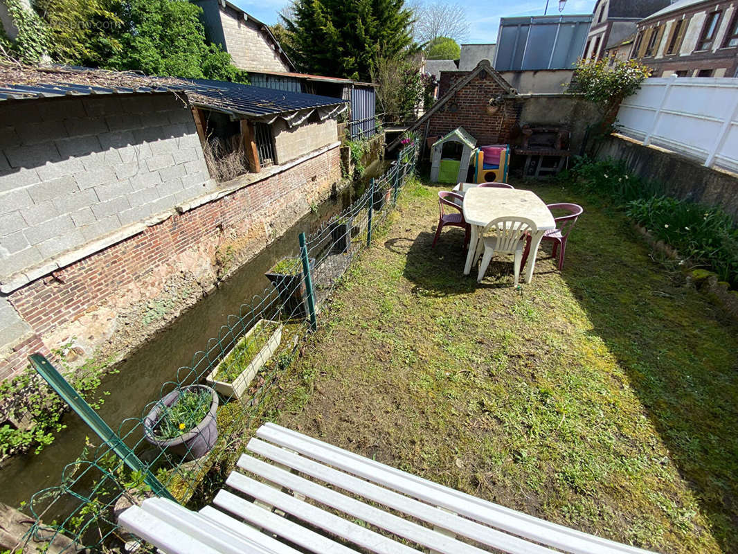 Maison à DAMVILLE