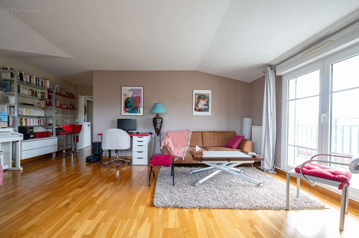 Appartement à CHATENAY-MALABRY