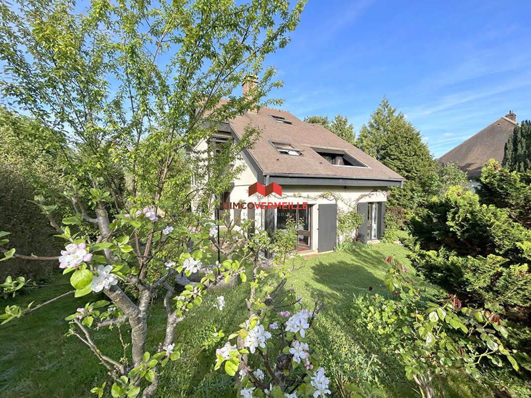 Maison à LOUVECIENNES