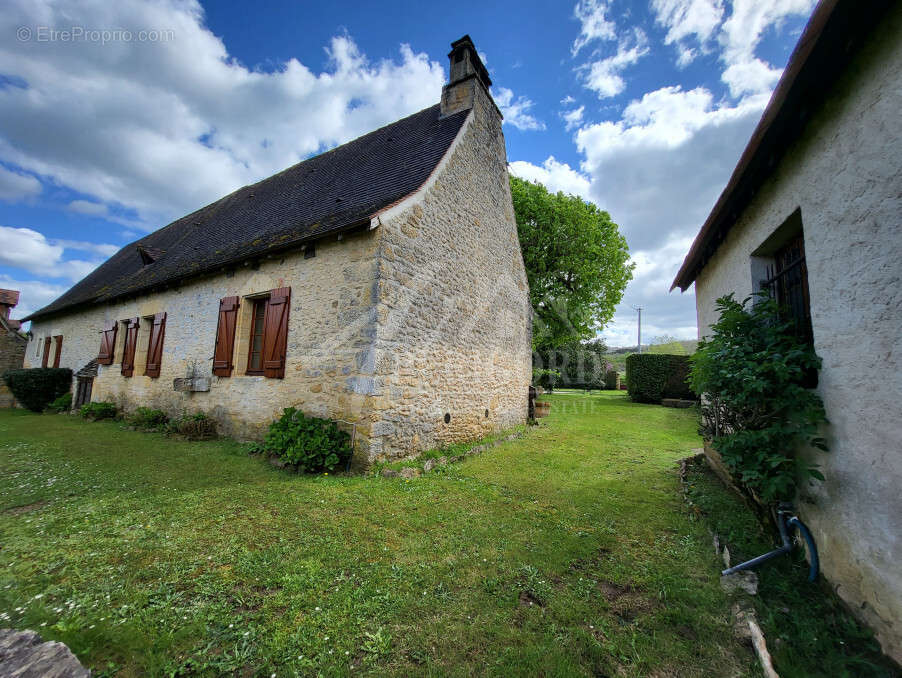 Maison à MONTIGNAC