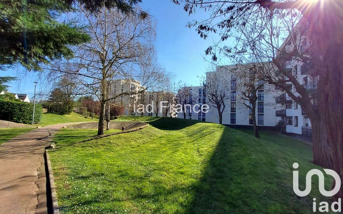 Photo 9 - Appartement à LES CLAYES-SOUS-BOIS