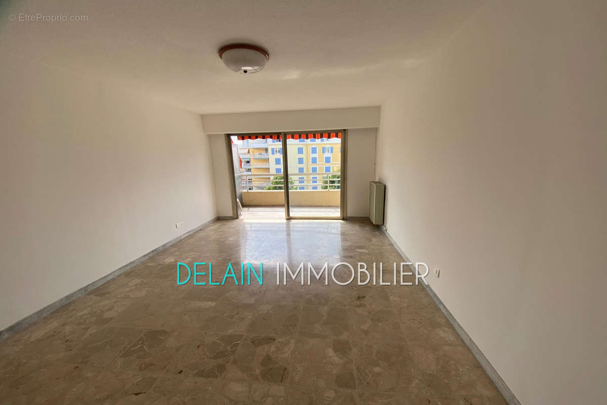 Appartement à CAGNES-SUR-MER