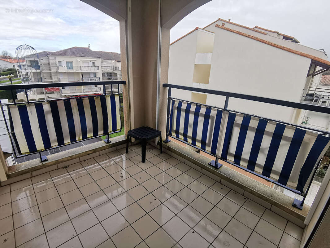 Appartement à VAUX-SUR-MER