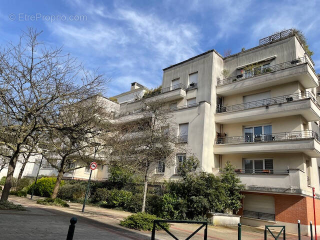 Parking à CLAMART