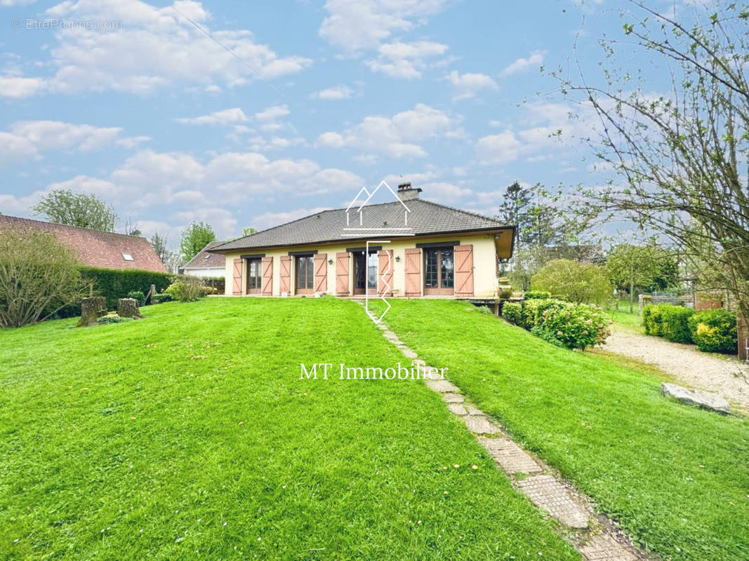 Maison à CAMPAGNE-LES-HESDIN