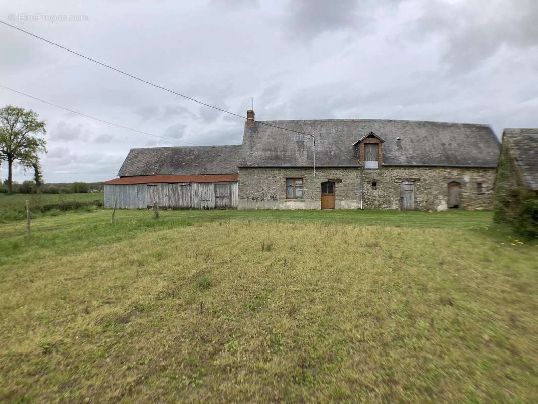 Maison à FORGES-LA-FORET