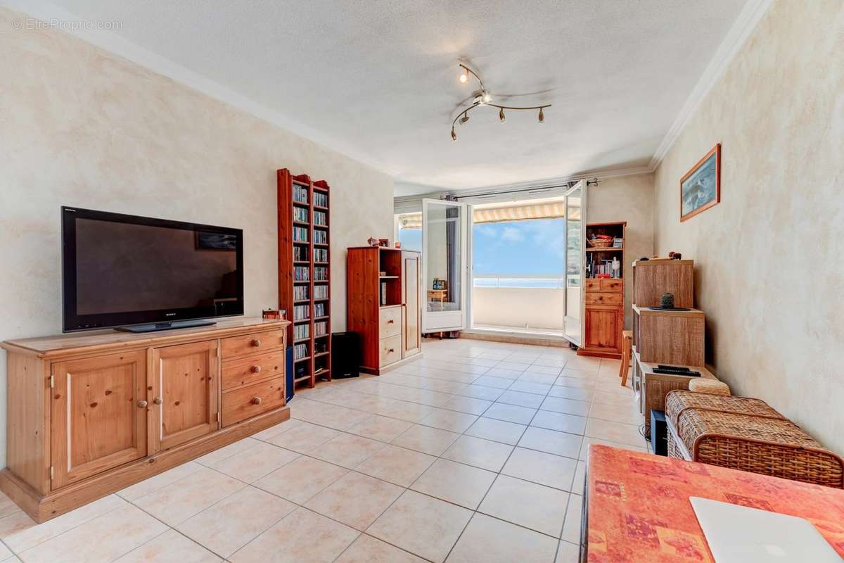 Appartement à ROQUEBRUNE-CAP-MARTIN