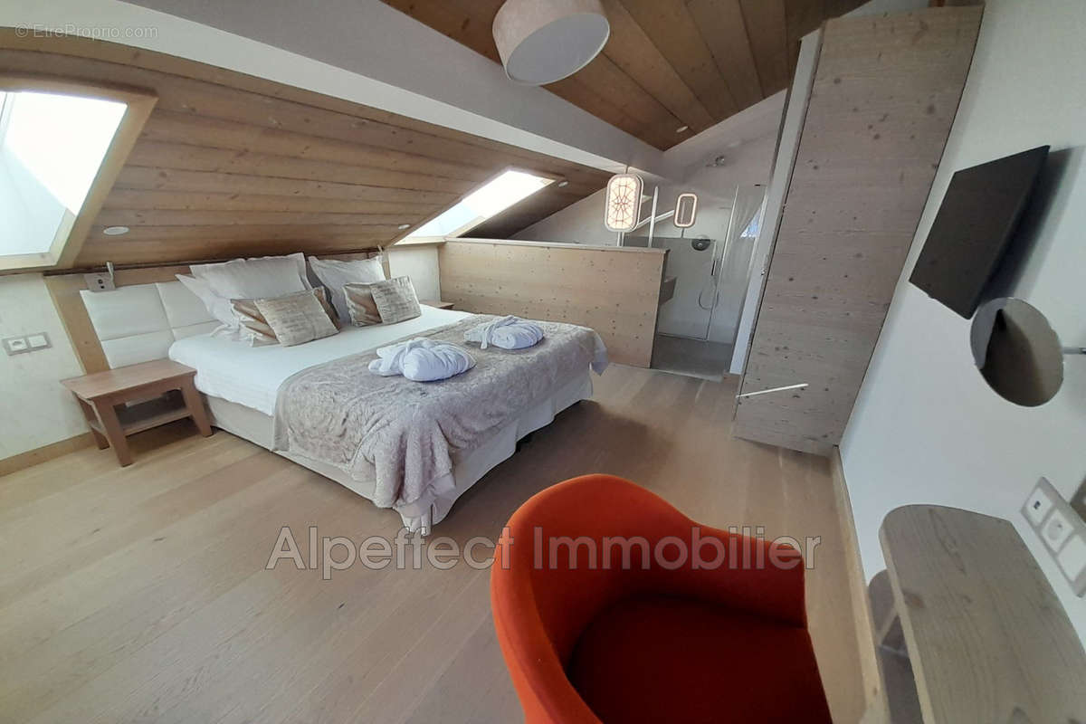 Appartement à LES ALLUES