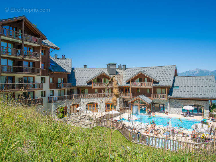 Appartement à LE CHATEL