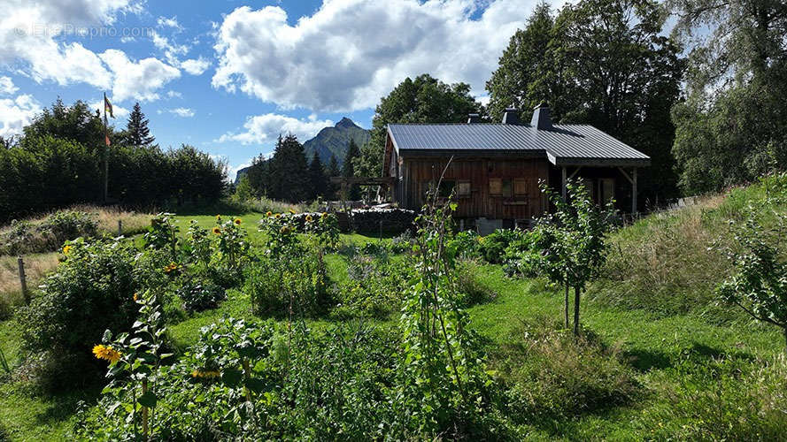 Maison à SAMOENS