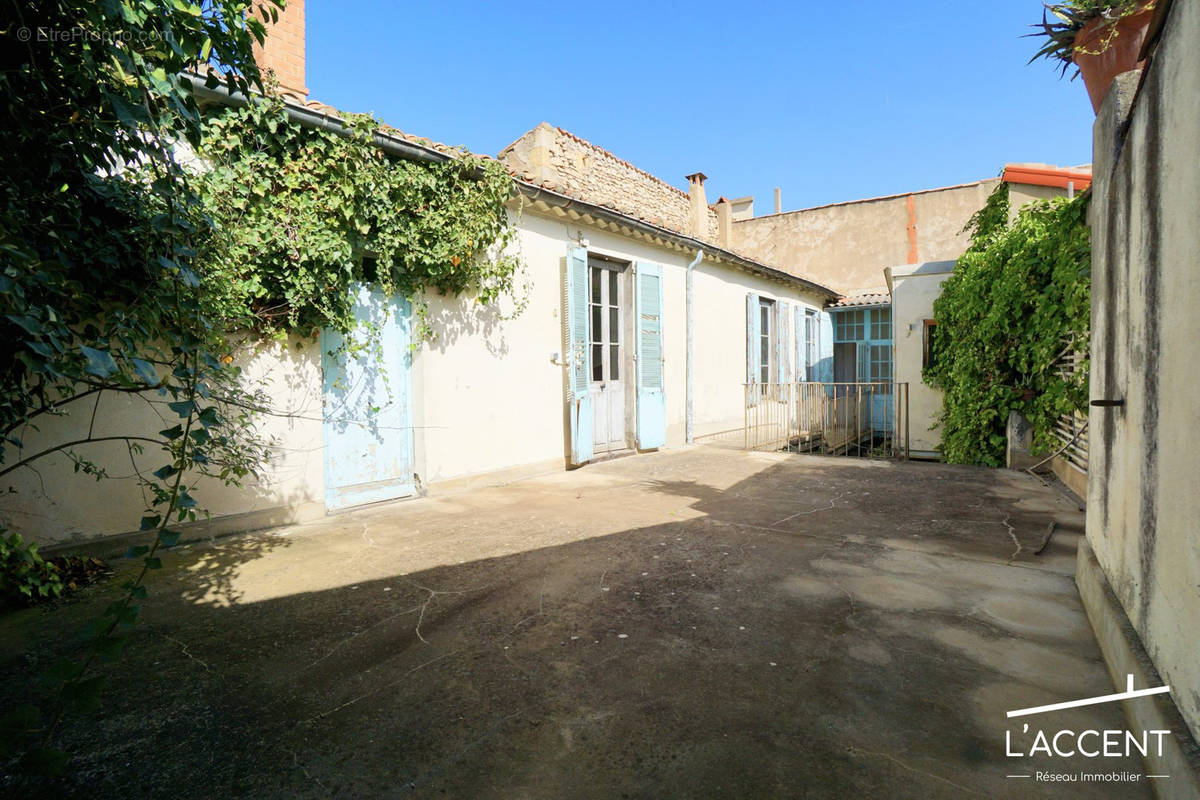 Maison à NIMES