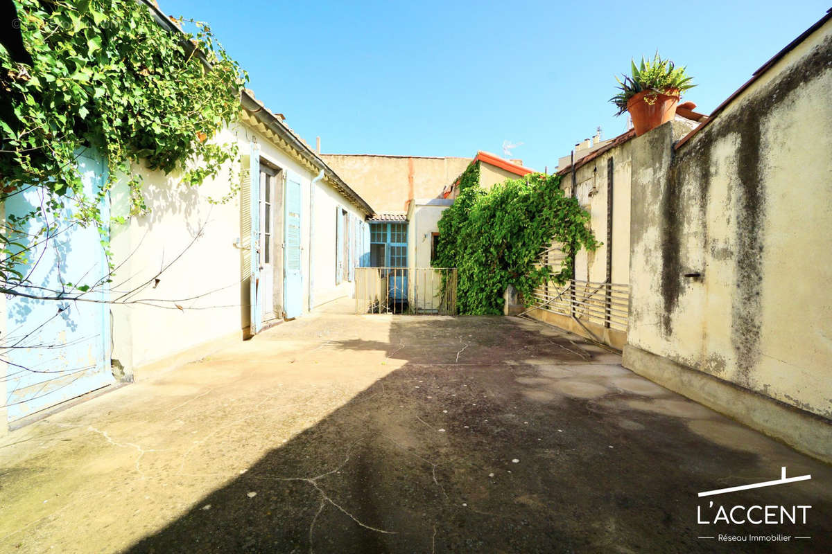 Maison à NIMES