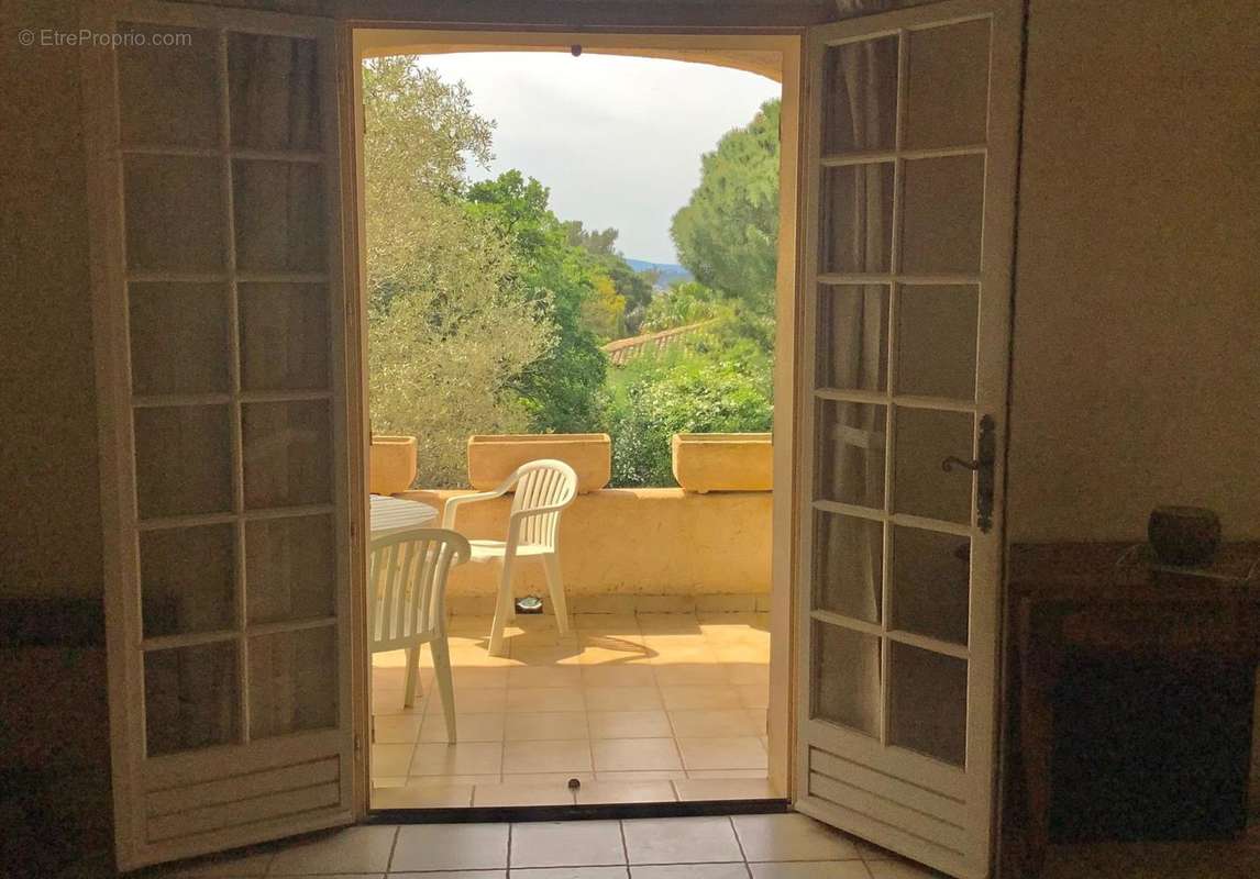 Photo 6 - Maison à ROQUEBRUNE-SUR-ARGENS