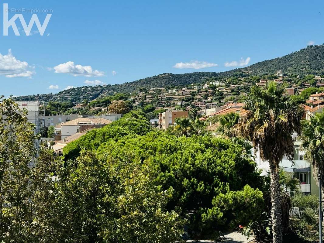 Appartement à LE LAVANDOU