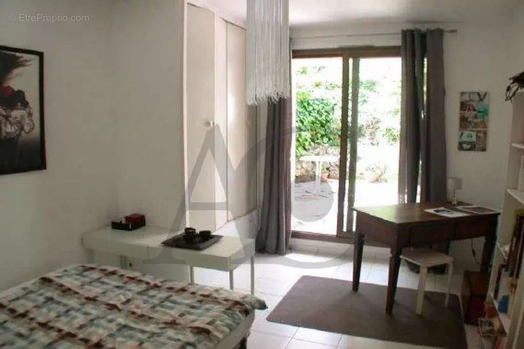 Appartement à VILLENEUVE-LOUBET