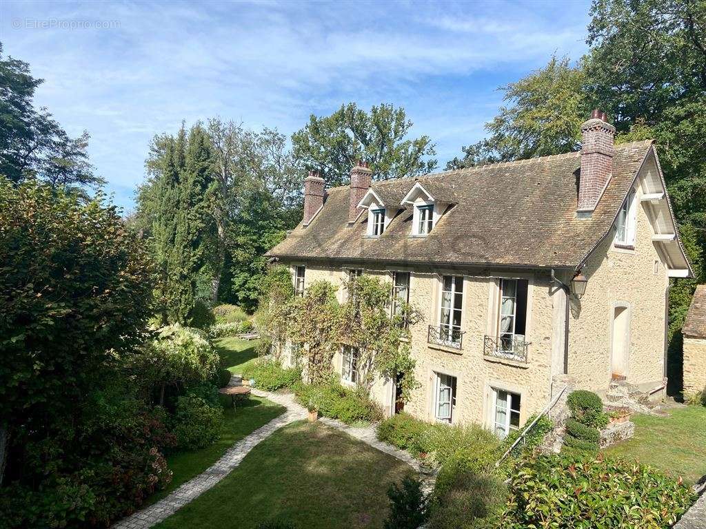 Maison à MONTFORT-L&#039;AMAURY