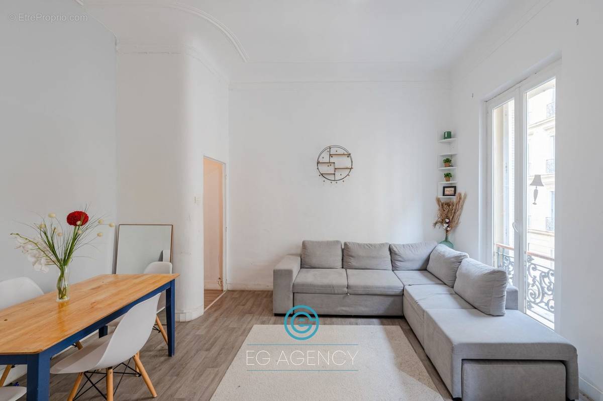 Appartement à MARSEILLE-2E