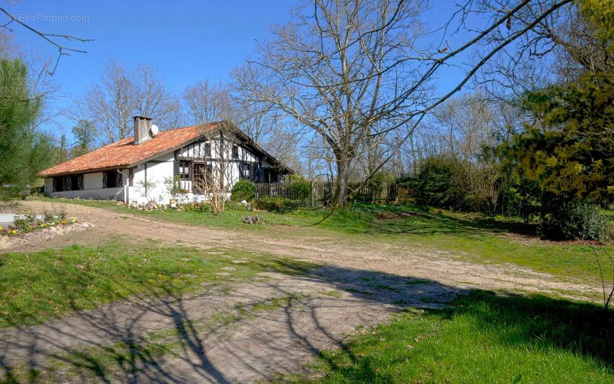 Maison à PONTONX-SUR-L&#039;ADOUR