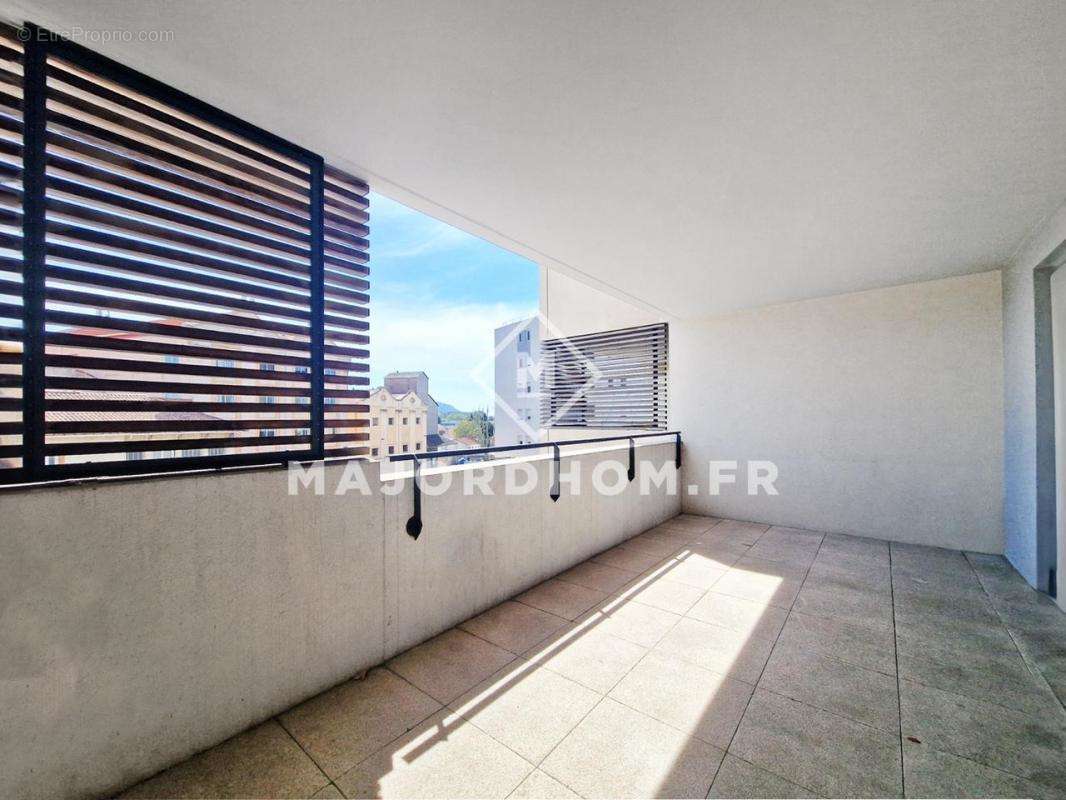 Appartement à MARSEILLE-10E