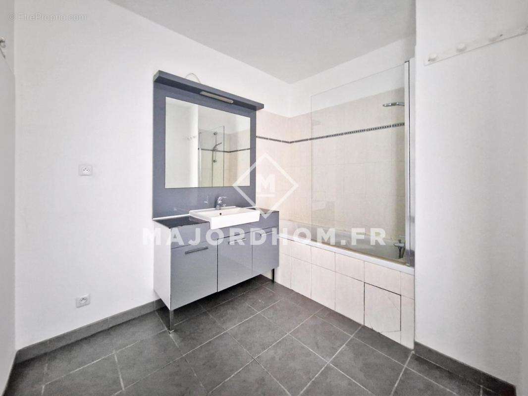 Appartement à MARSEILLE-10E