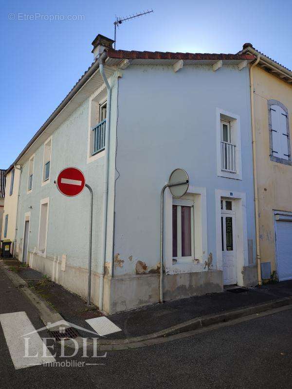 Maison à TOURNAY