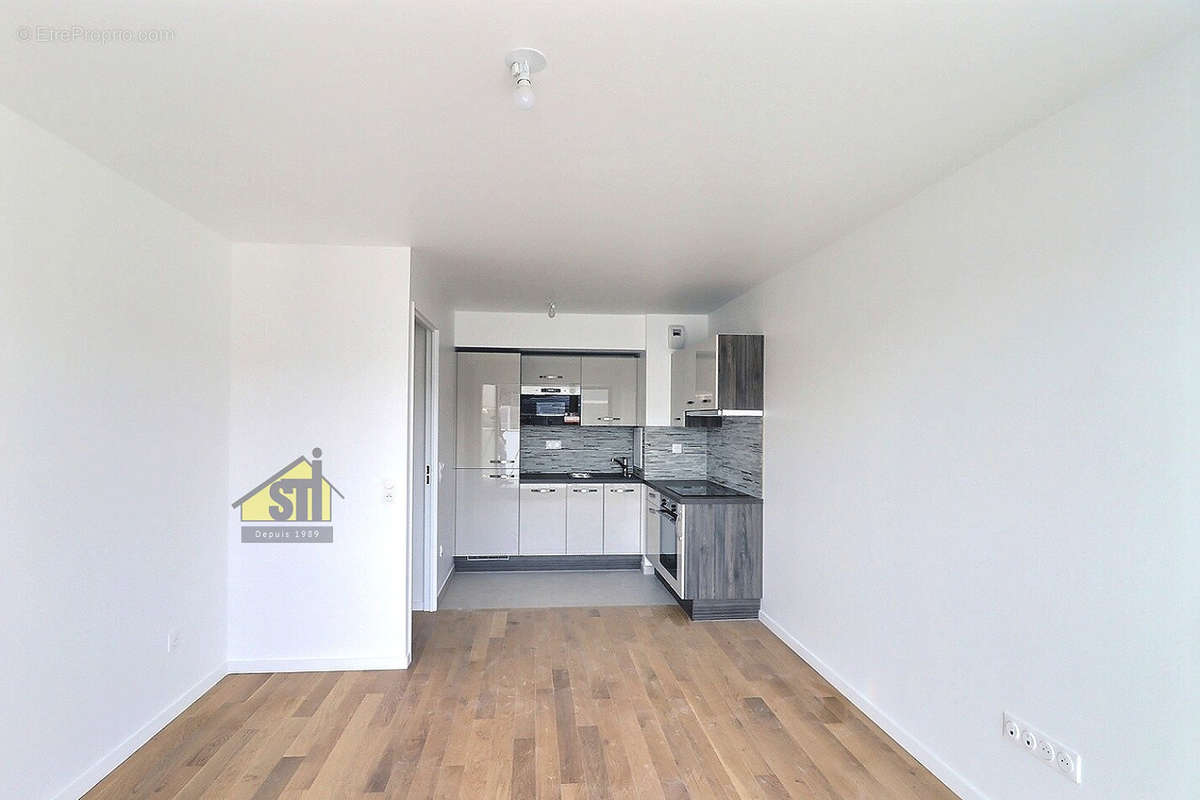 Appartement à RUEIL-MALMAISON