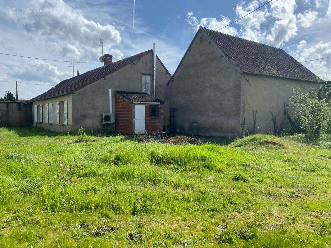 Maison à LE BLANC