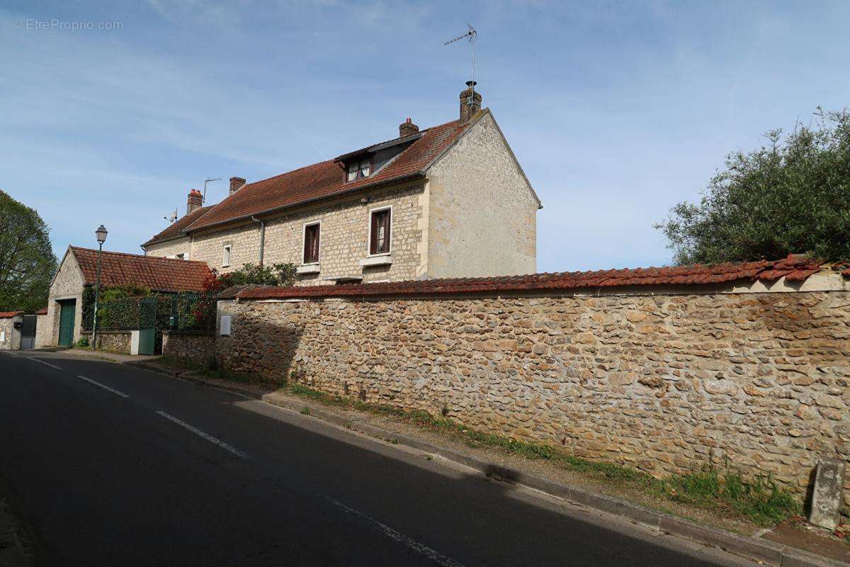 Maison à NEUILLY-EN-VEXIN