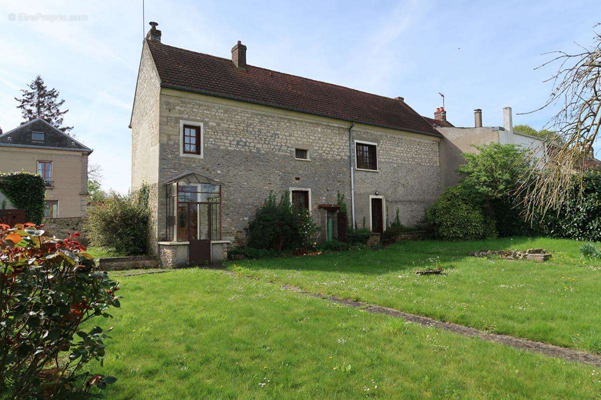 Maison à NEUILLY-EN-VEXIN