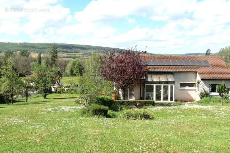 Maison à CHAGNY