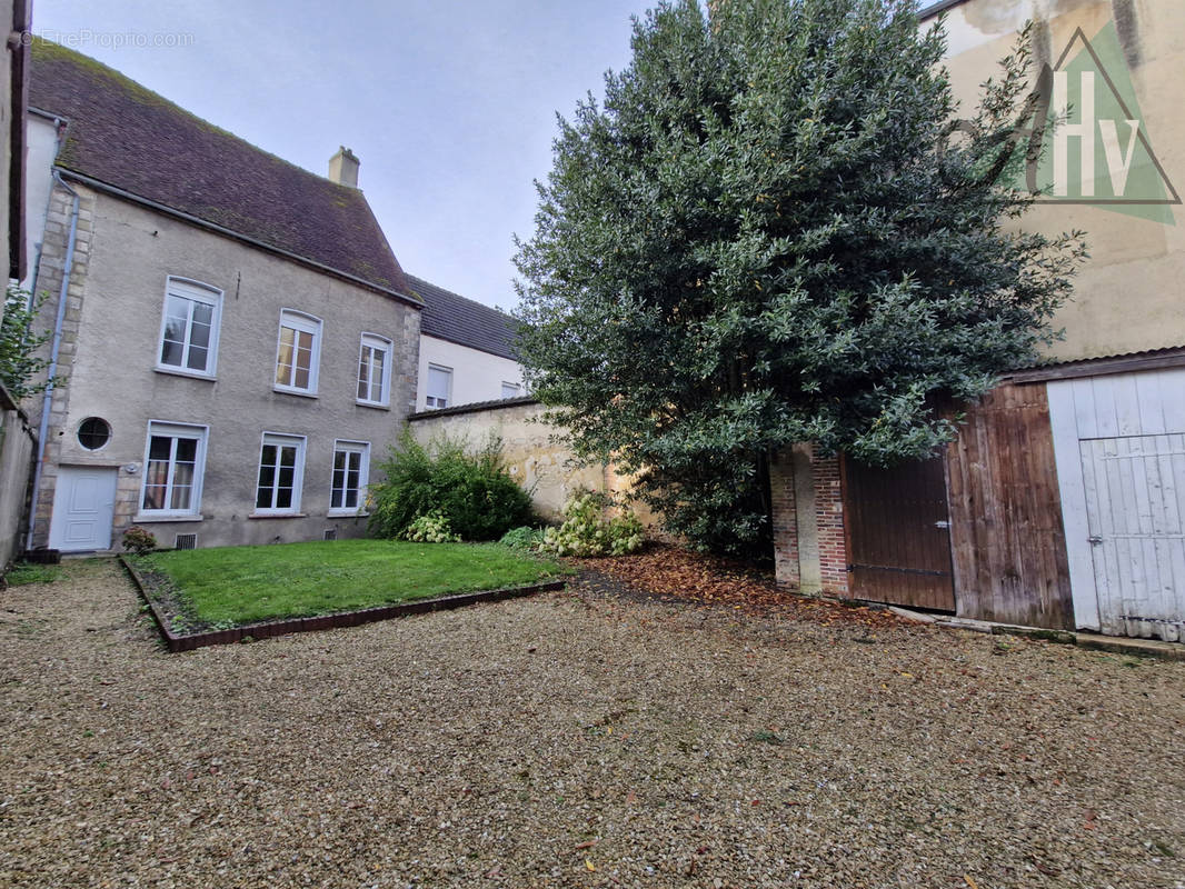 Maison à SEZANNE