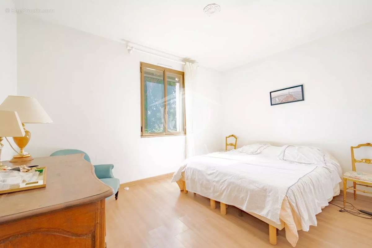 Appartement à VILLENEUVE-LOUBET